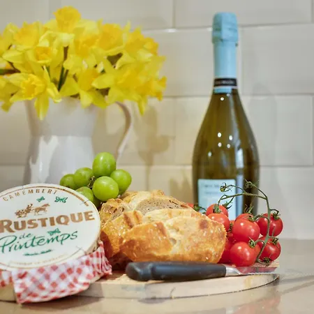 Ferienhaus Salvin House