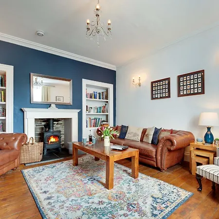 Ferienhaus Salvin House